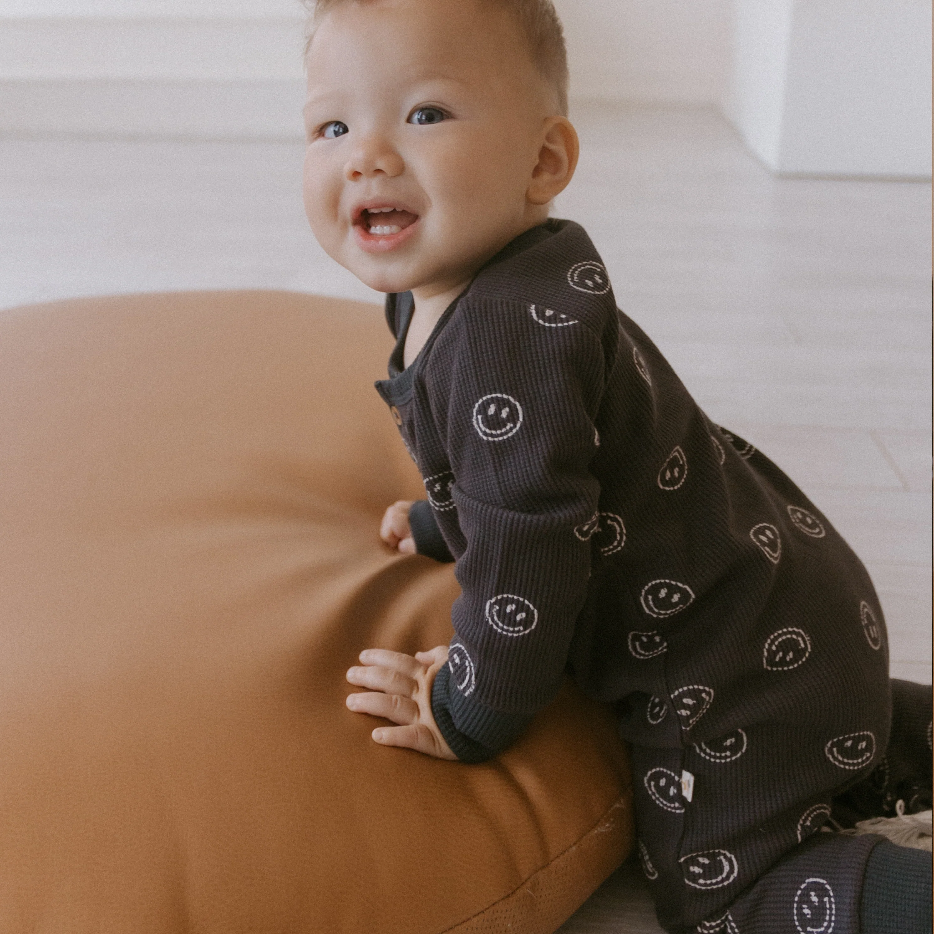 Organic Button Romper - Happy Face - Image 3