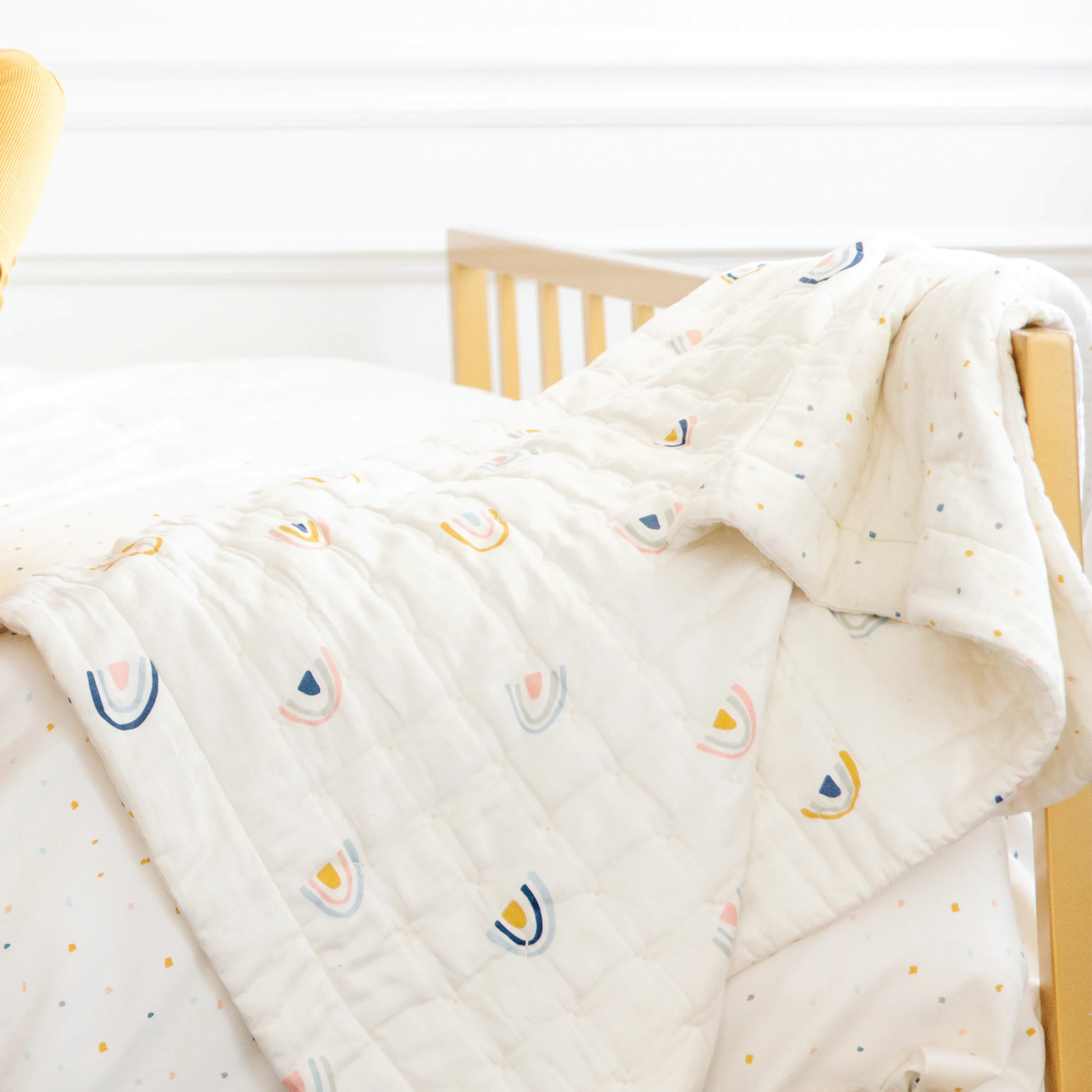 Organic Kids Quilt - Dotty & Rainbow - Image 5