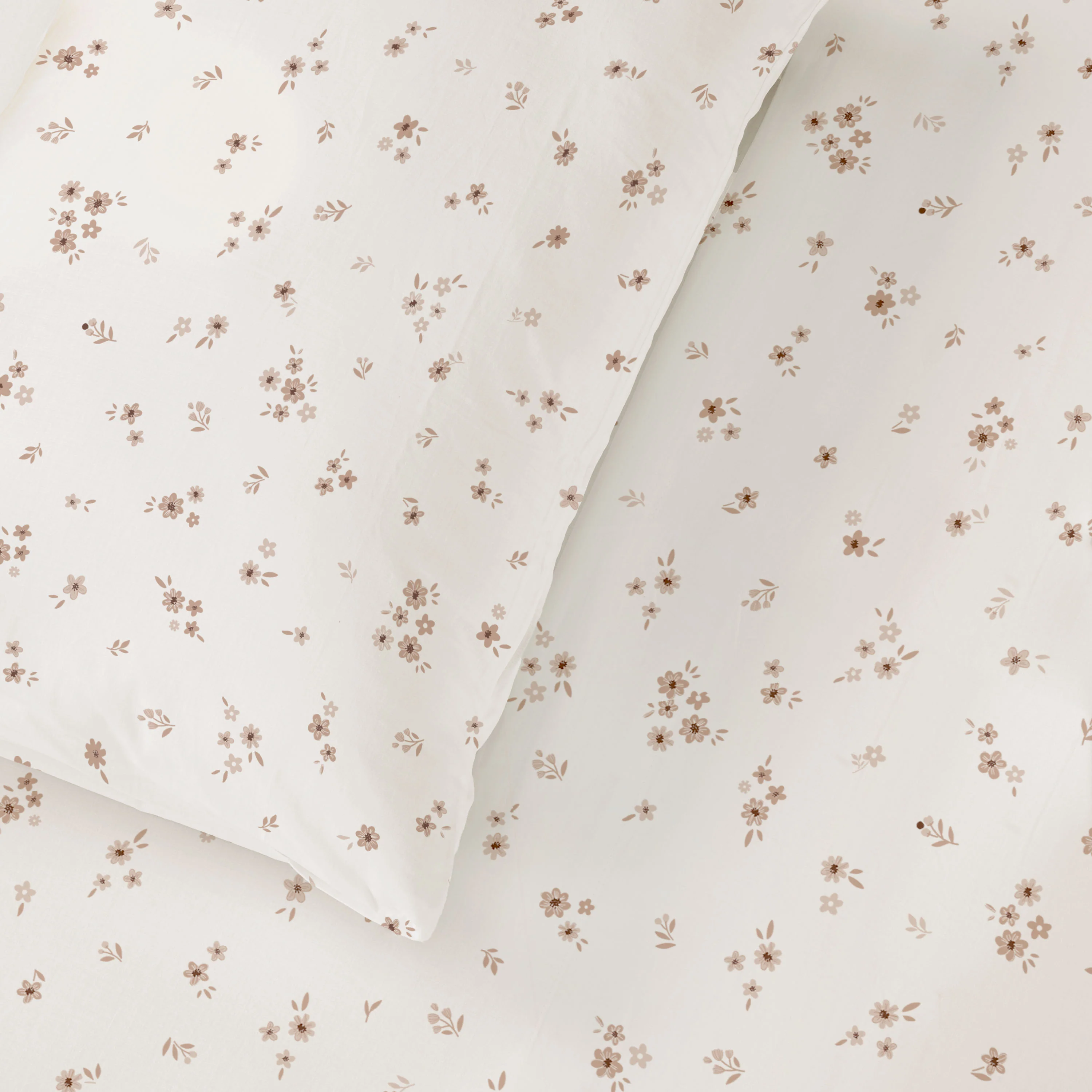 Organic Kids Fitted Sheet - Bloom - Image 4