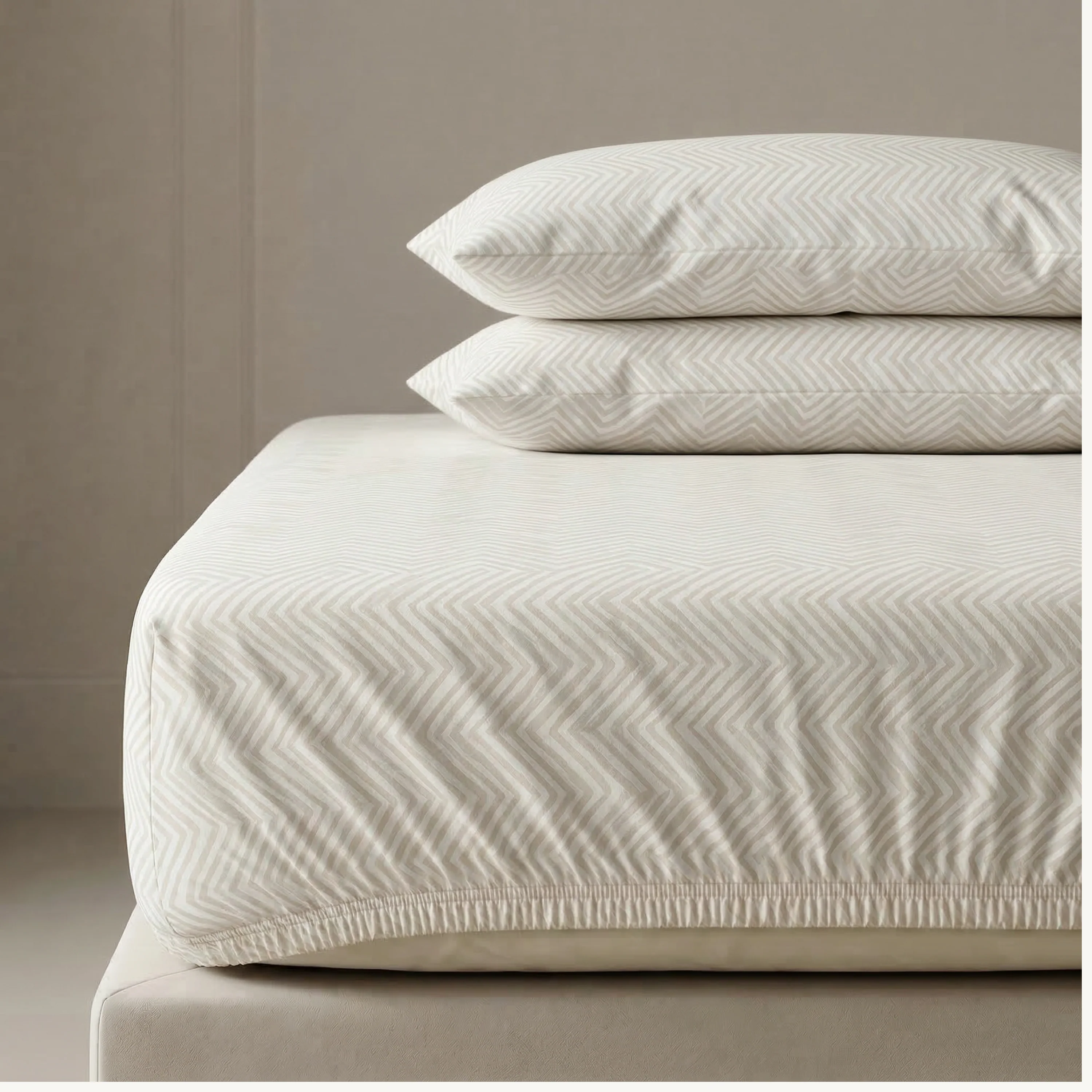 Organic Kids Fitted Sheet - Herringbone - Image 7