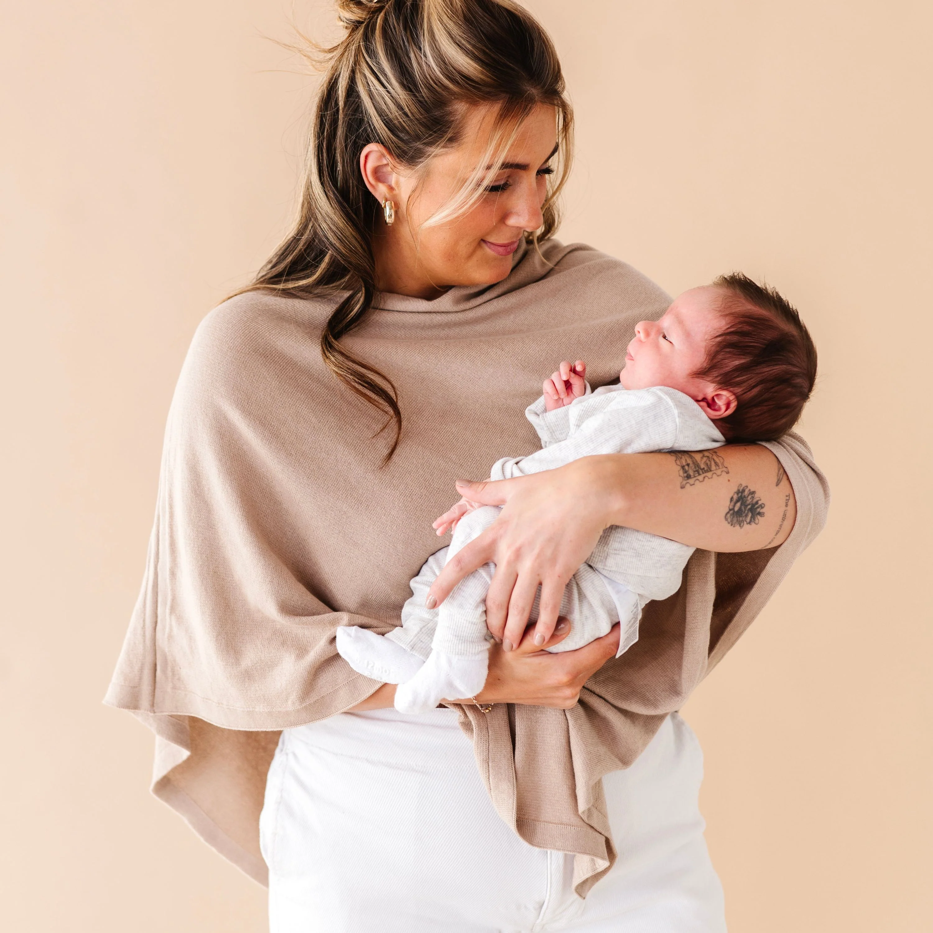 Organic Nursing Shawl Cover - Sand - Image 4