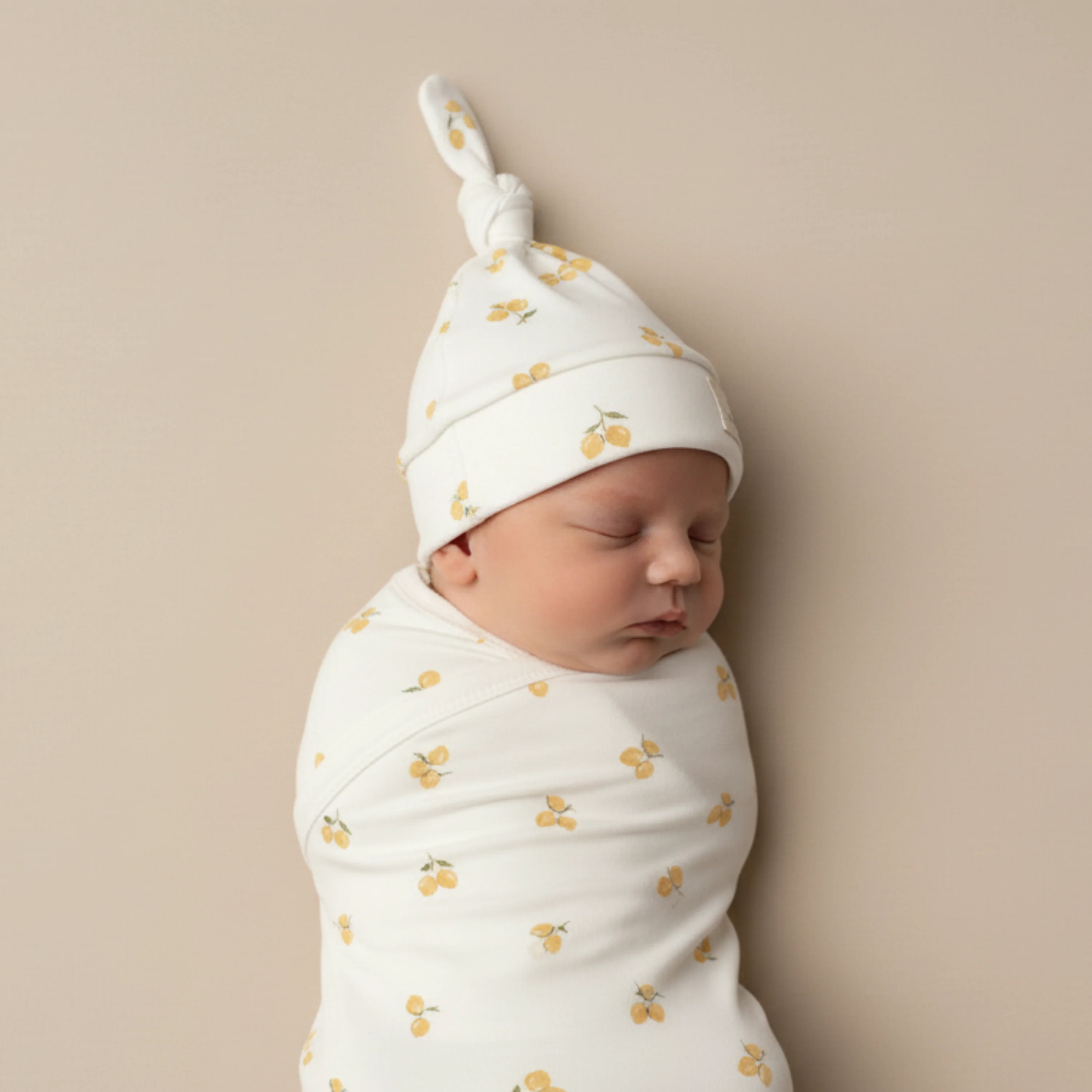 Organic Swaddle Blanket & Hat Set - Lemons - Image 3